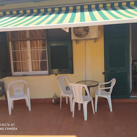 Casa Vacanza Oasi Tranquilla ラ・スペツィア エクステリア 写真
